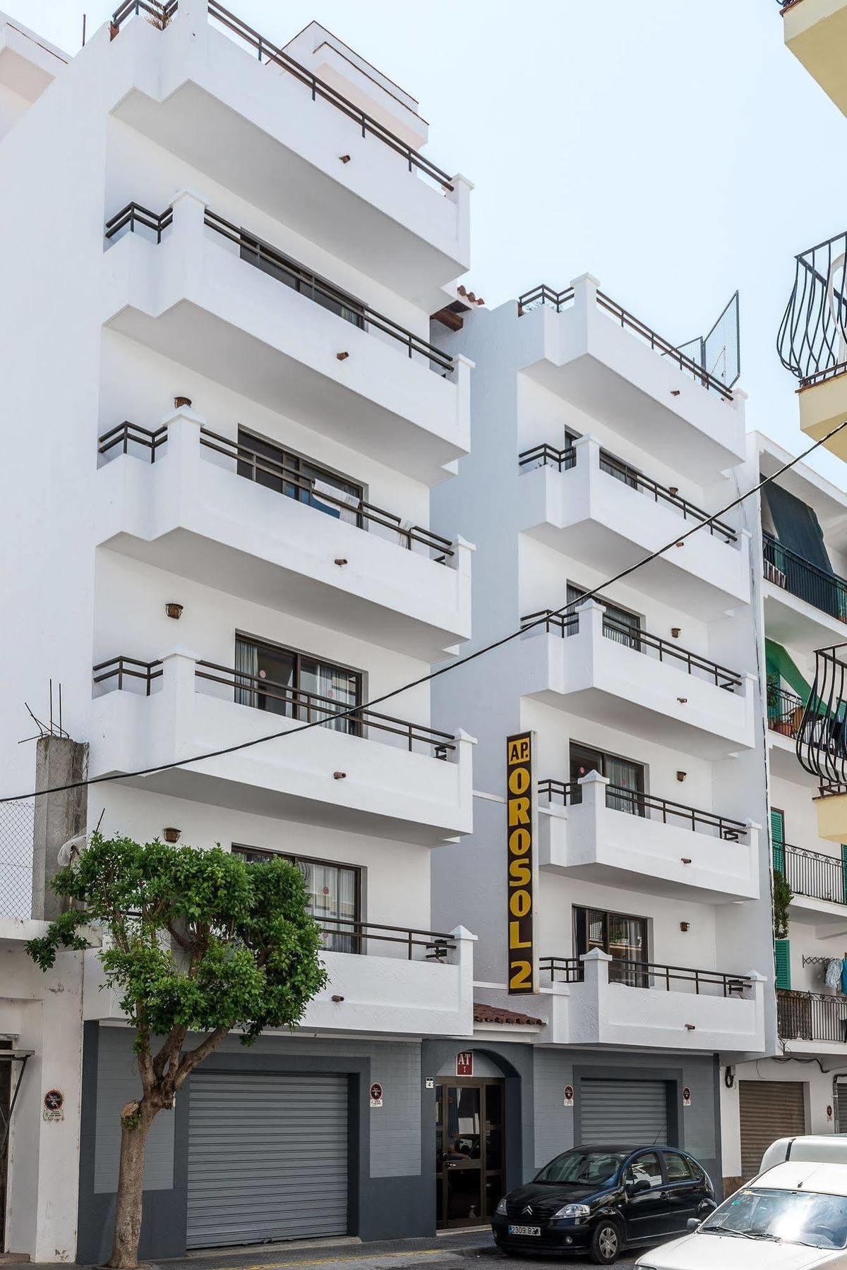 Apartamentos Orosol 2 By Typic Hotels سان أنطونيو المظهر الخارجي الصورة