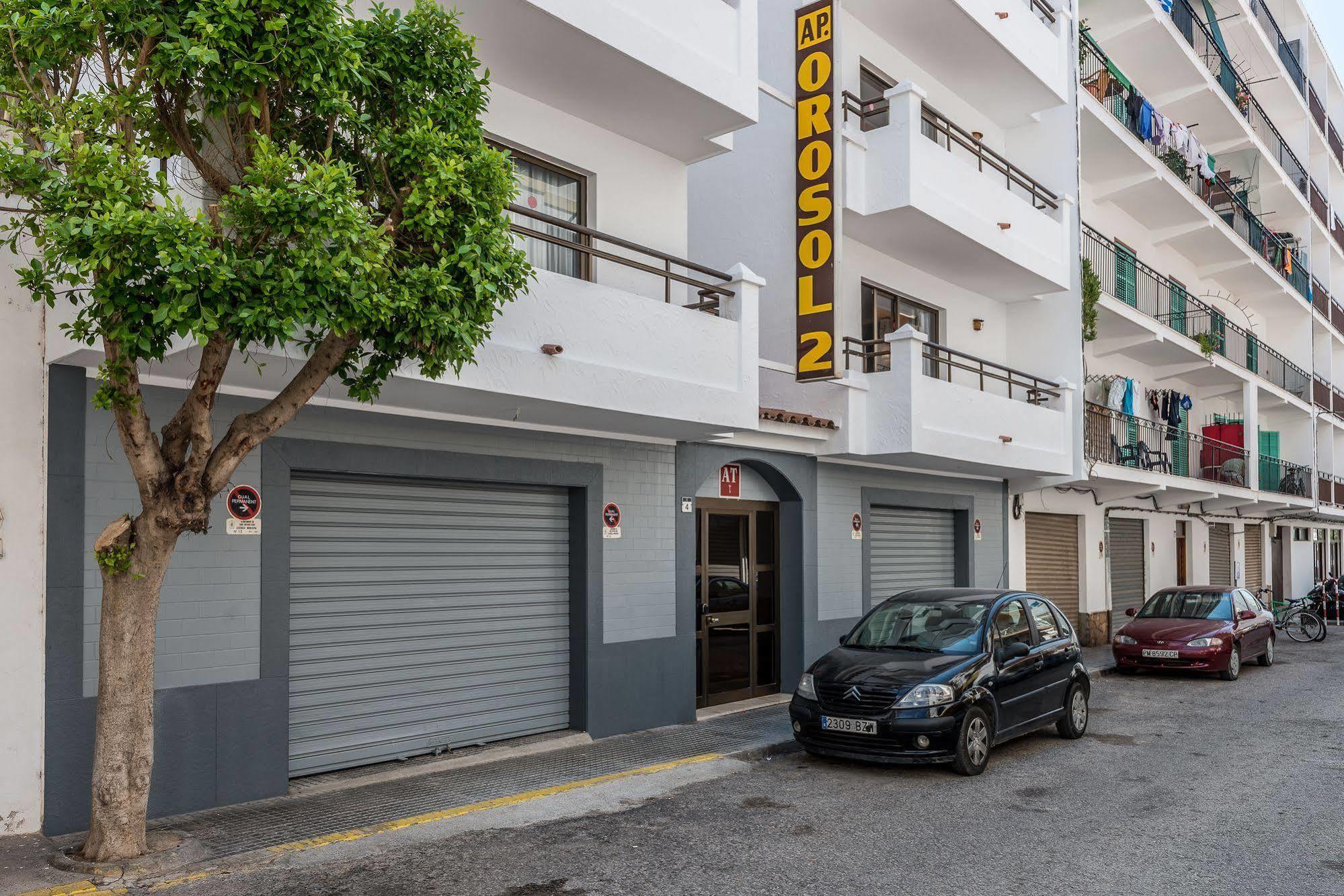 Apartamentos Orosol 2 By Typic Hotels سان أنطونيو المظهر الخارجي الصورة