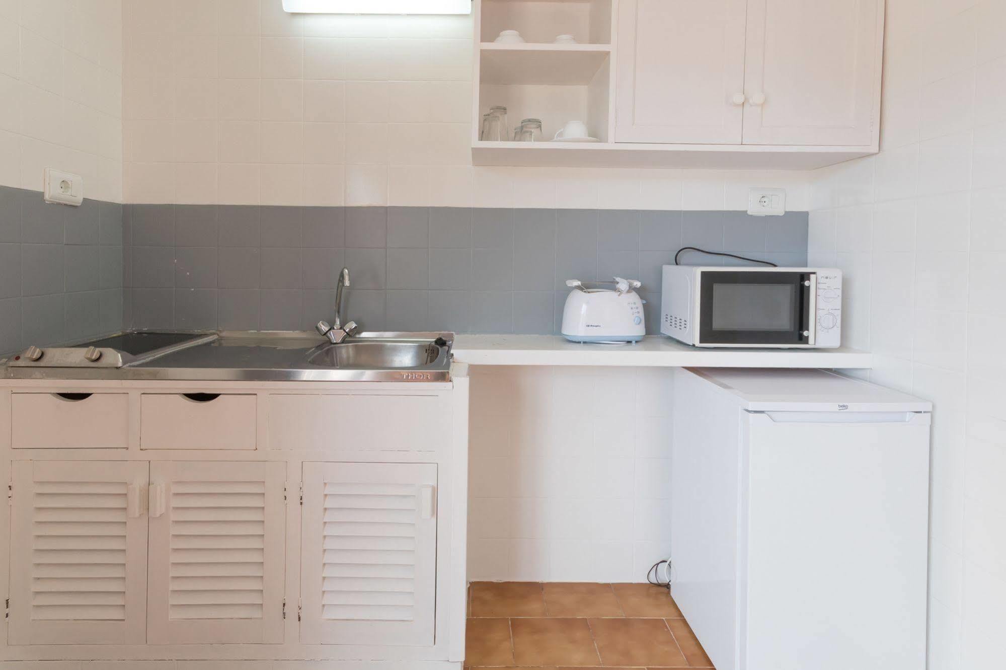 Apartamentos Orosol 2 By Typic Hotels سان أنطونيو المظهر الخارجي الصورة