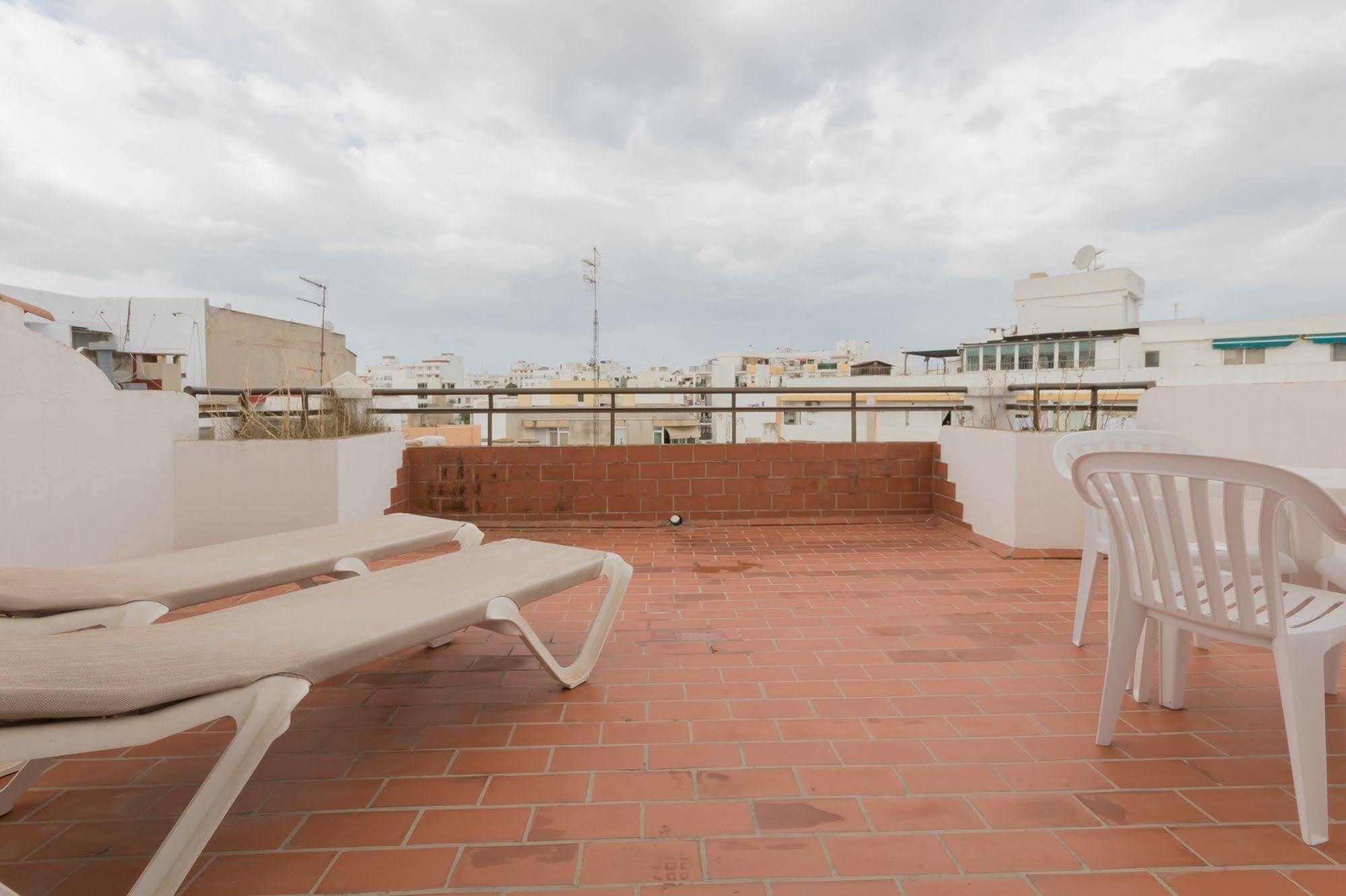 Apartamentos Orosol 2 By Typic Hotels سان أنطونيو المظهر الخارجي الصورة